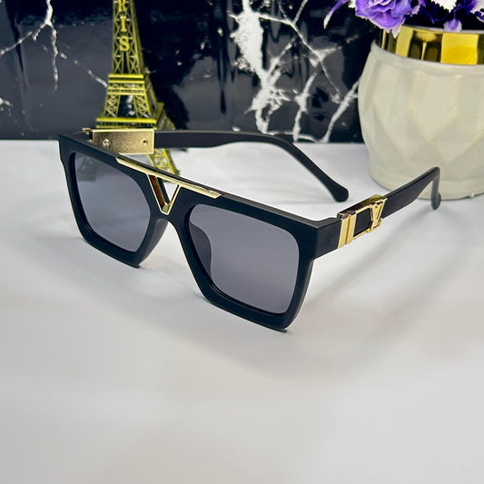 Black Trending Glasses