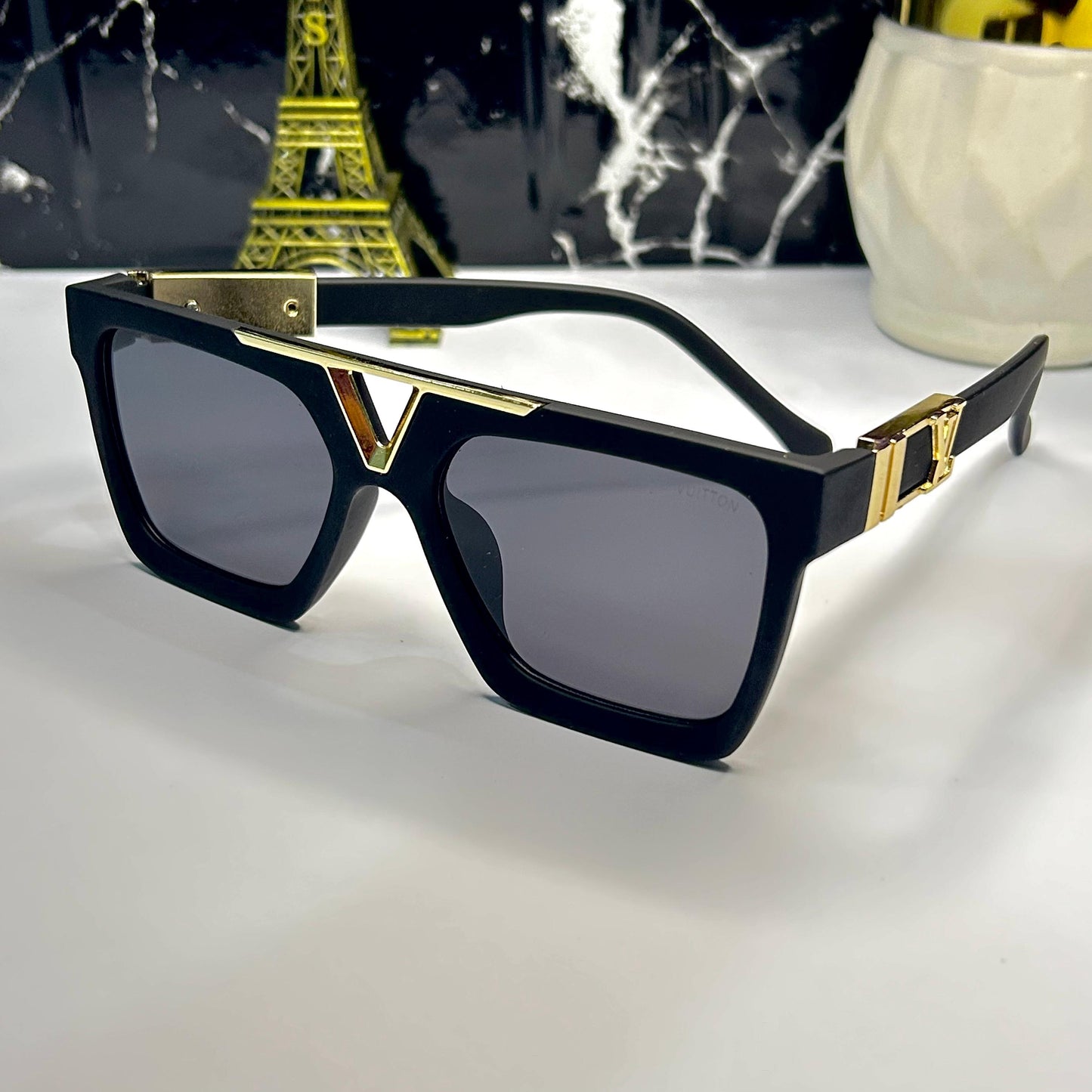 Black Trending Glasses